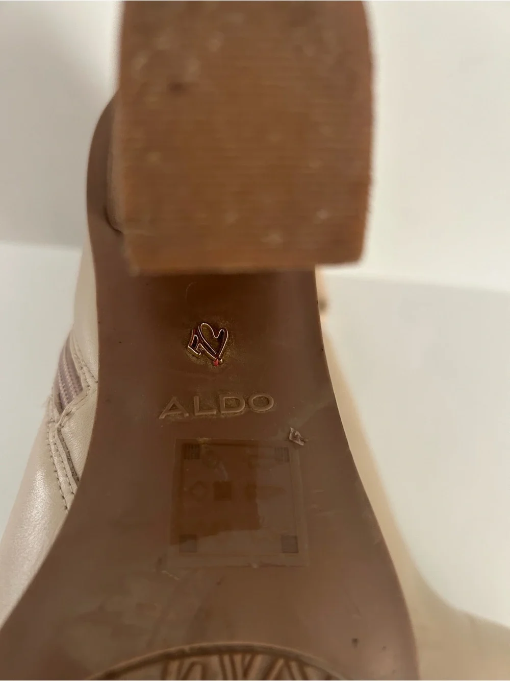 Aldo Cream Leather Block Heel Ankle Boots | Size 8.5